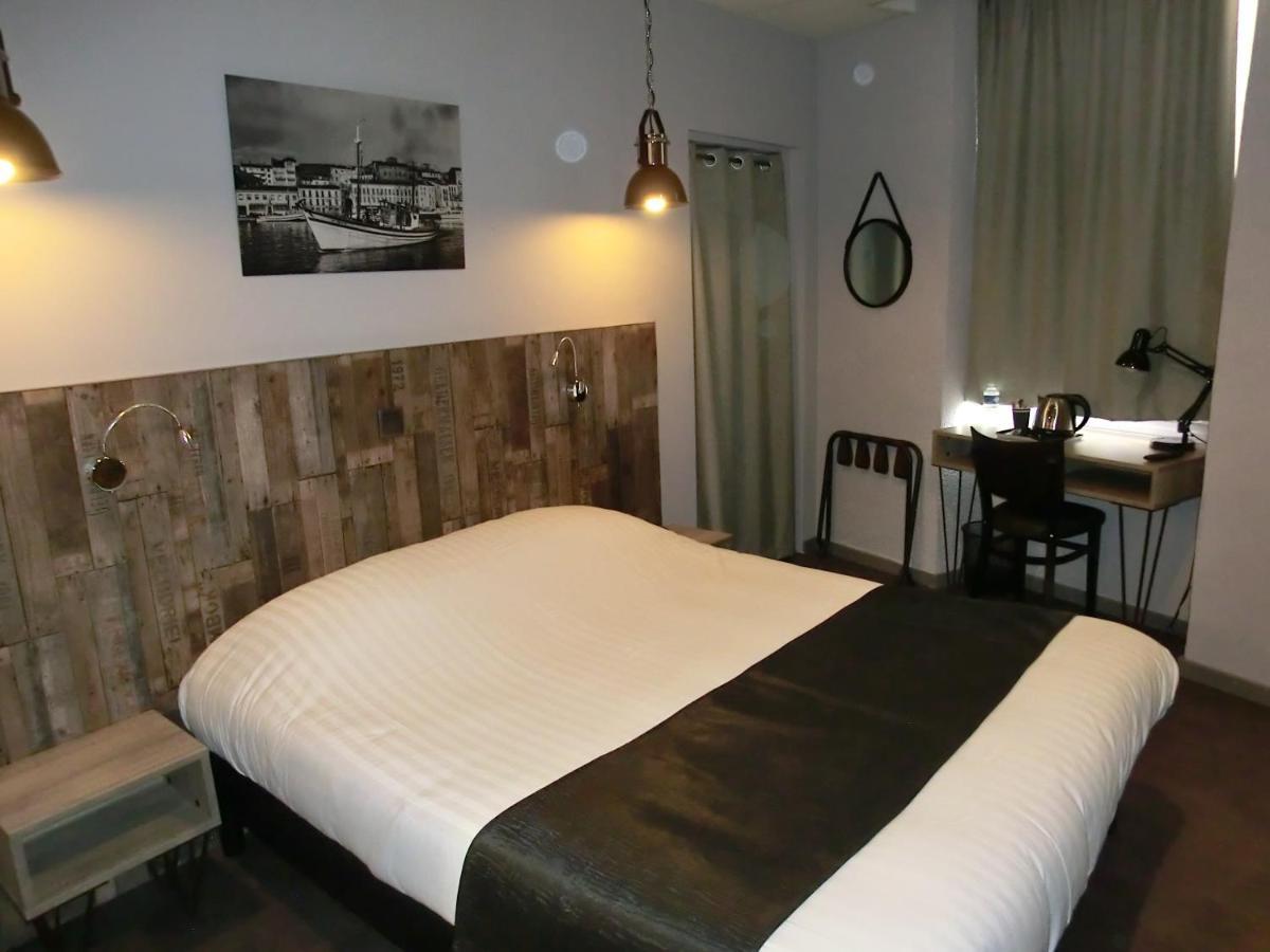 Hotel Sur Le Quai Port Vendres Exteriér fotografie